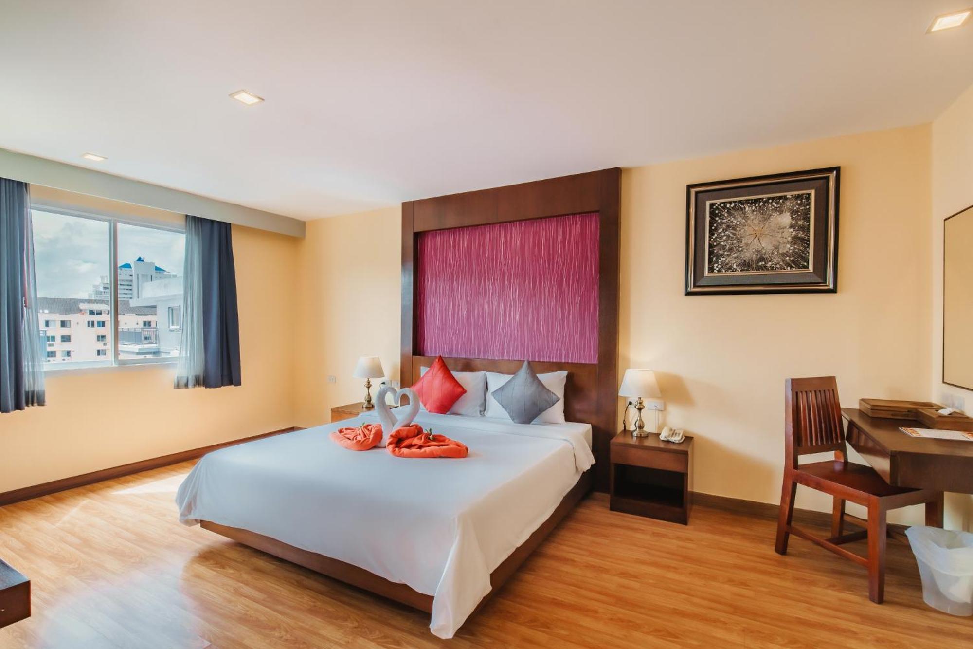 Elite Suites Patong By Bauman Residence Eksteriør billede